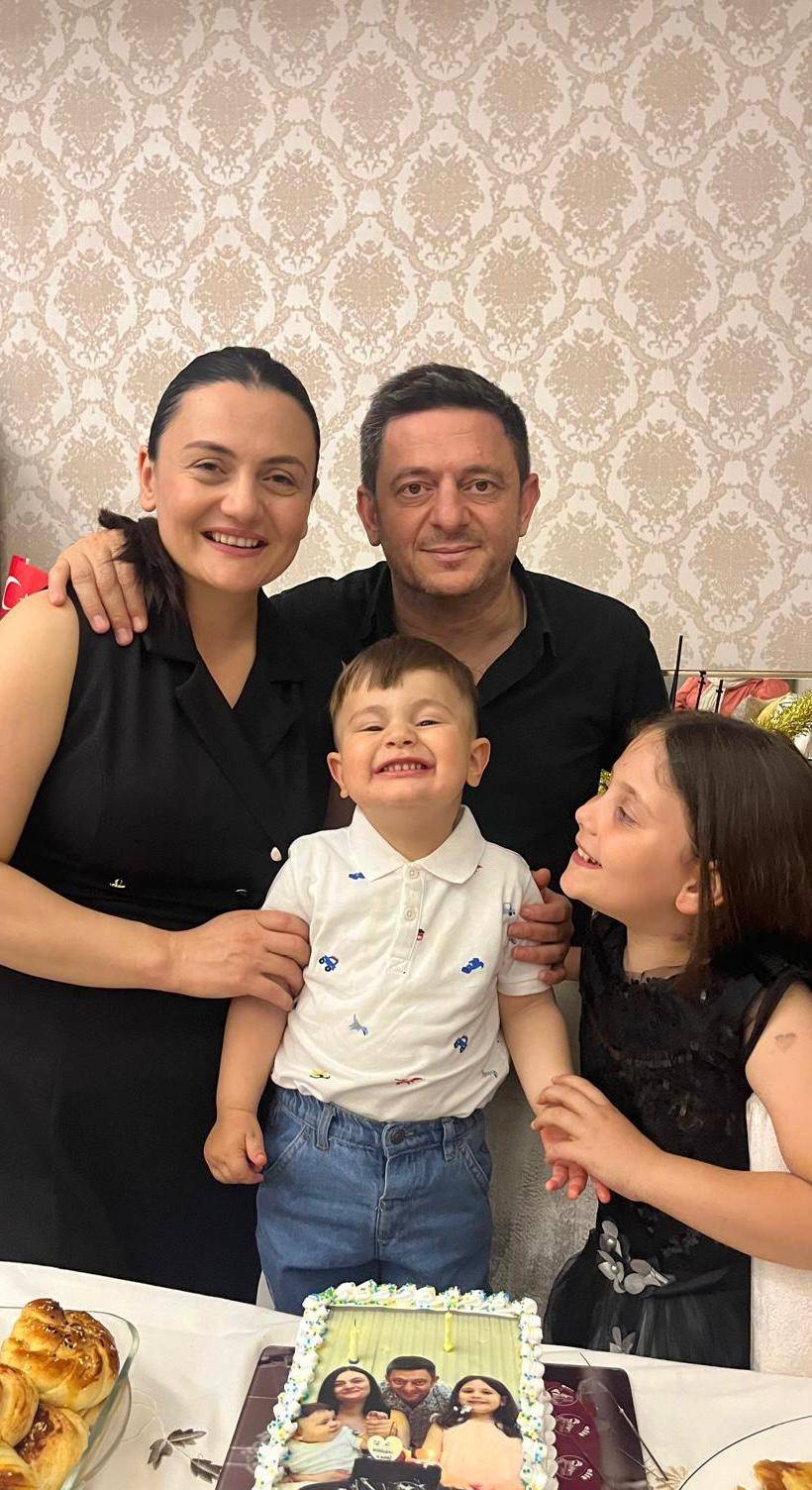 Aktaş ailesinde yaş günü sevinci 1